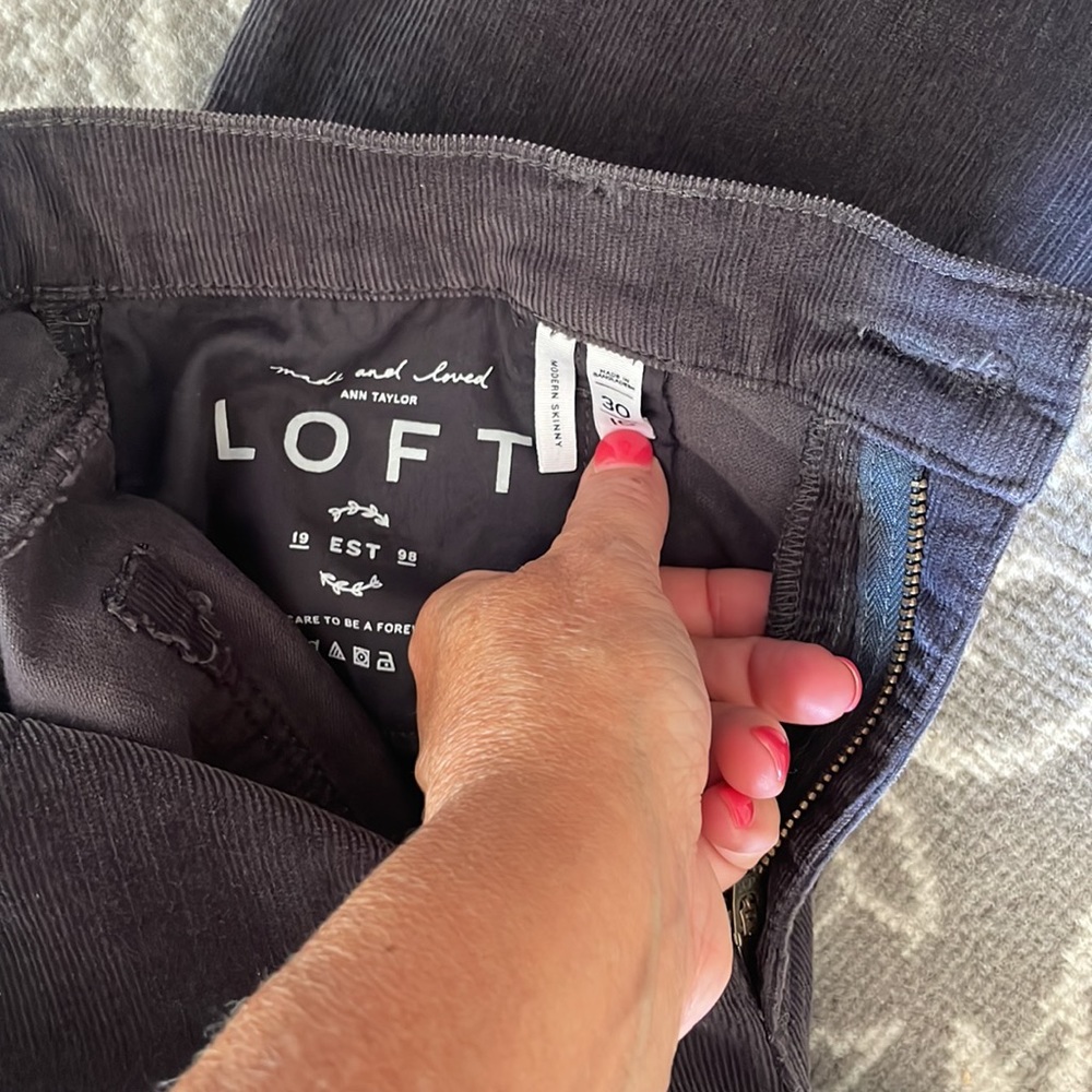 - LOFT Cords - Picture 3 of 3
